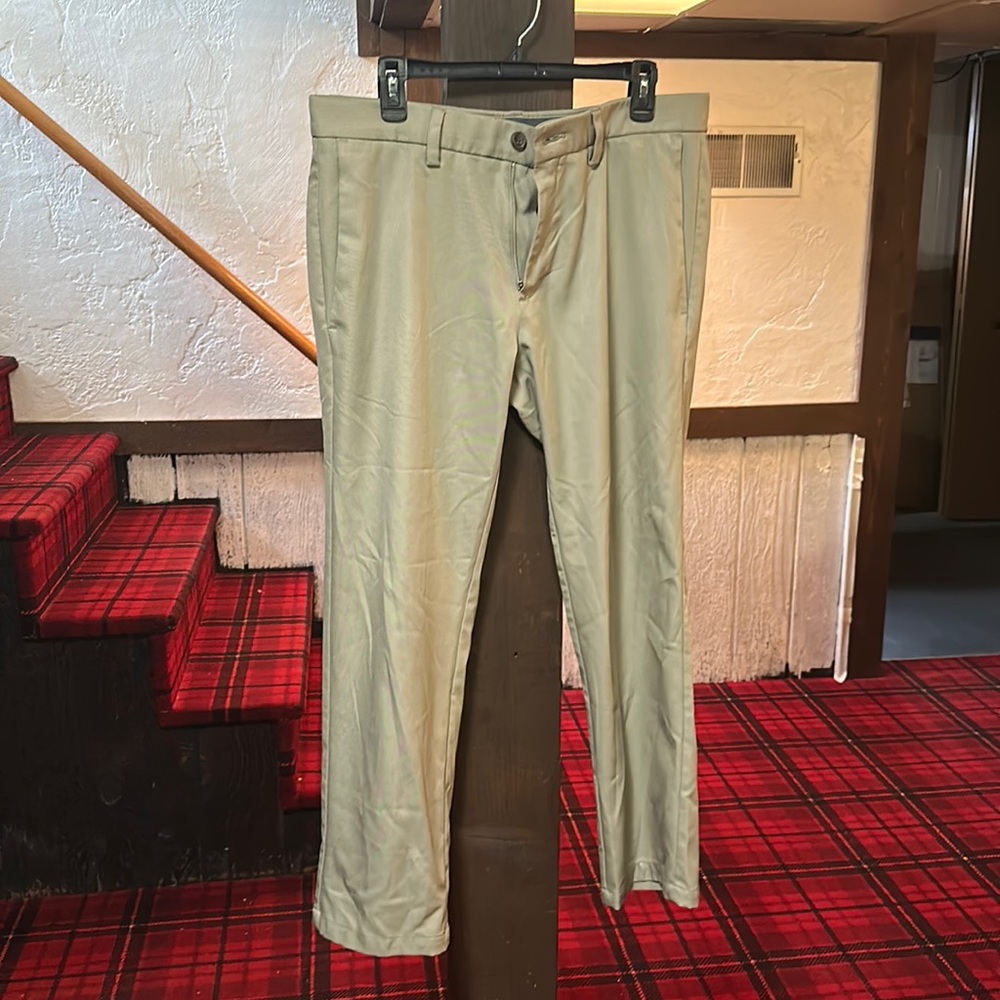 Haggar Straight Fit Men’s Dress Pants